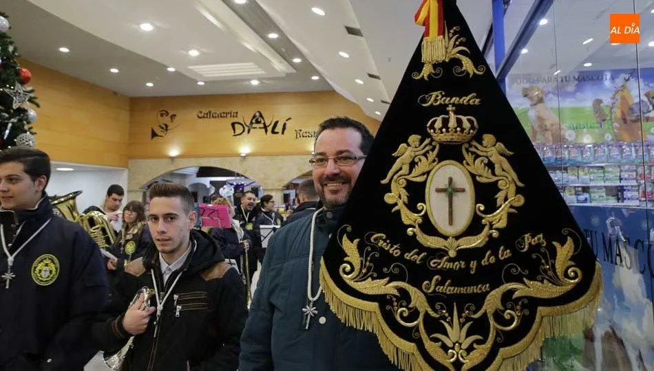 La Hermandad del Cristo del Amor y de la Paz facilitó esta campaña solidaria