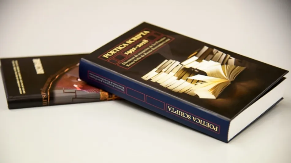 Junto con los 27 textos de los poetas premiados, el volumen incluye datos biográficos de los autores