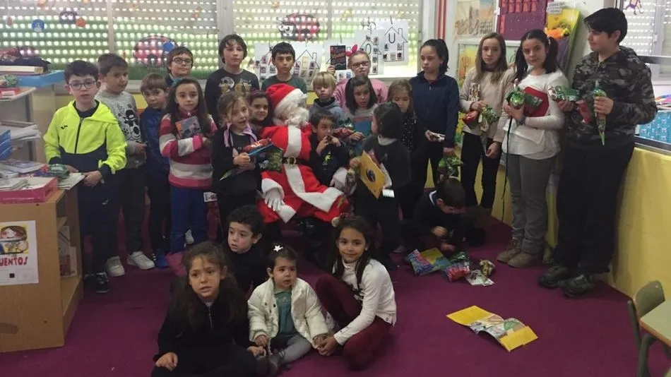 Los más pequeños del CRA Los Arribes disfrutaron con la visita de Papá Noel