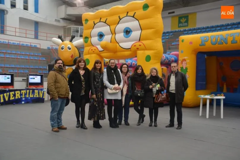 Inauguración de la ludoteca infantil en el pabellón de La Alamedilla. Fotos: Lydia González