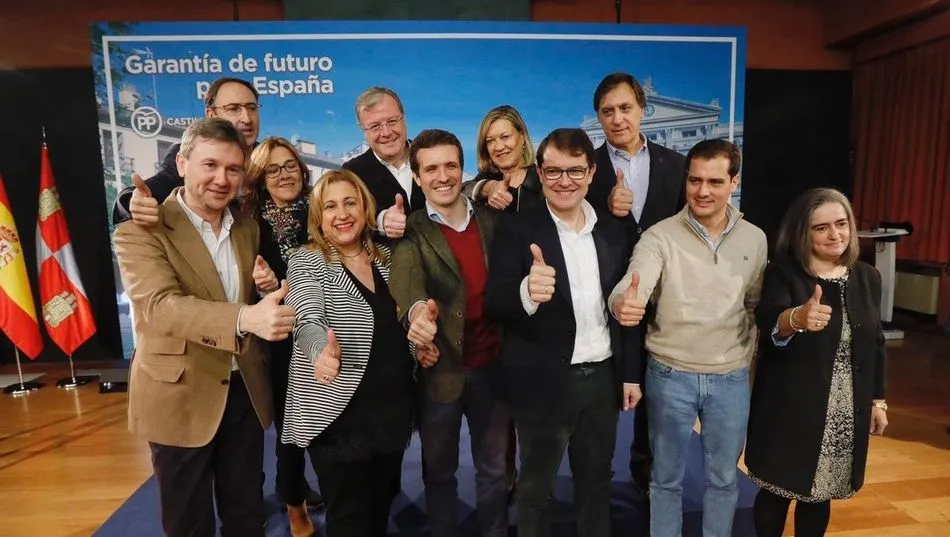Candidatos a las alcaldías de Castilla y León, junto a Casado y Mañueco