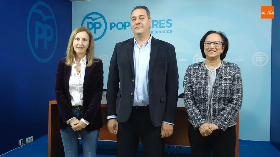 Concepción Miguélez, Salvador Cruz y Lourdes Villoria
