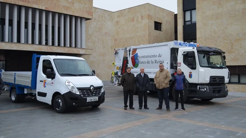 Hoy se ha formalizado la entrega tanto de un camión recolector-compactador de residuos sólidos urbanos como de una camioneta