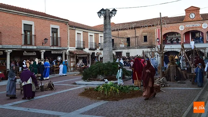El VI Belén de los Oficios de Santiago de la Puebla se escenificaba con gran éxito este sábado