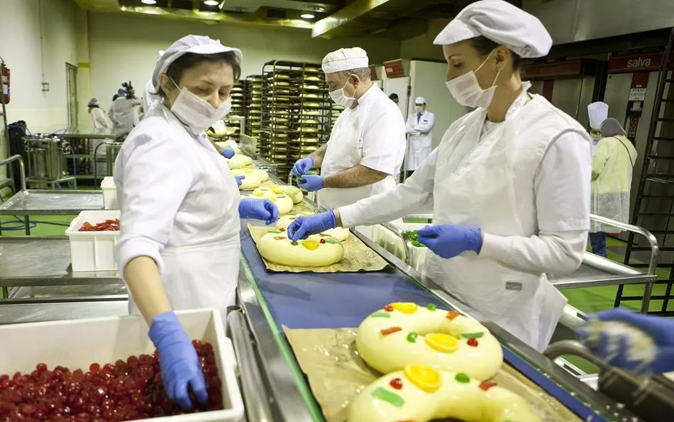 Elaboración de roscones de Reyes de El Corte Inglés