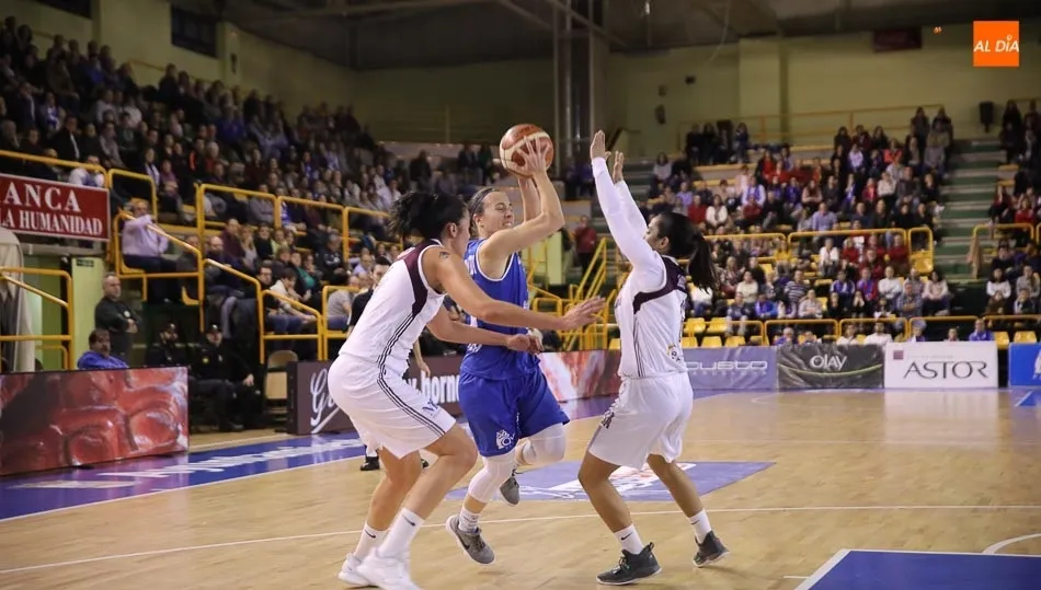 Asurmendi, ante dos rivales