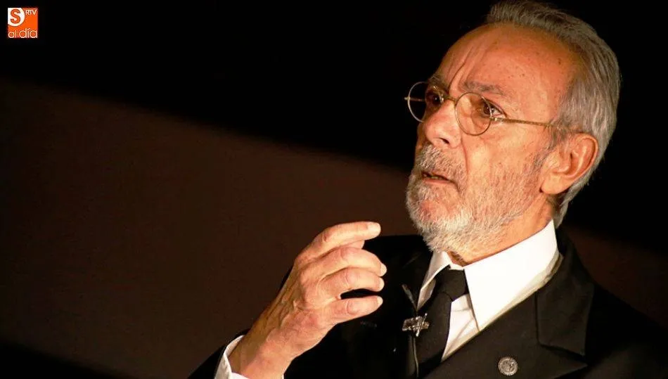 José Luis Gómez interpreta el papel de Miguel de Unamuno