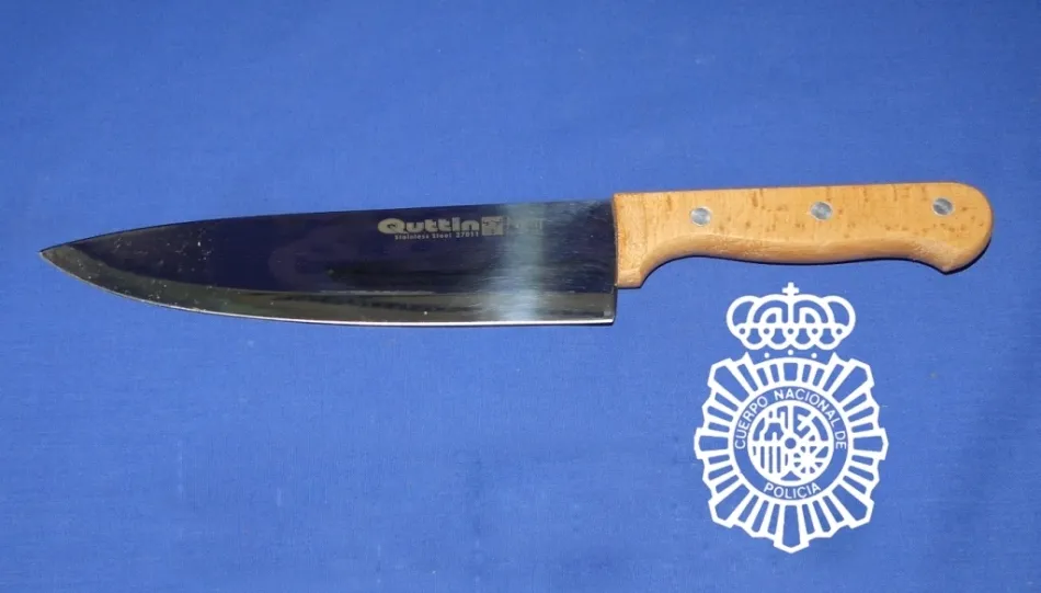 Cuchillo de cocina con el resultó herida la mujer
