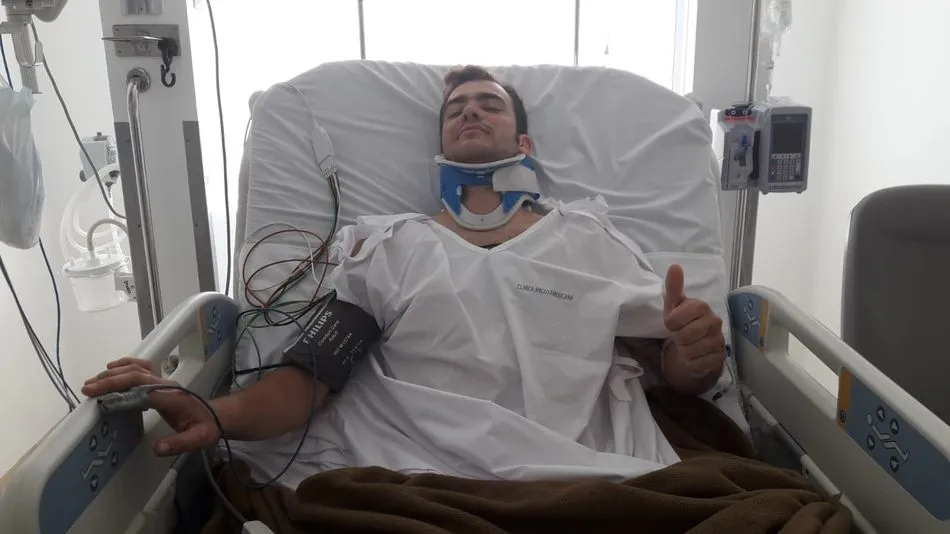 El piloto Lorenzo Santolino mejora tras su caída en el Dakar