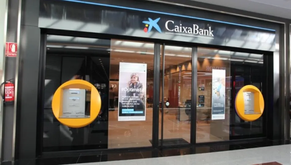 Caixabank reducirá sus sucursales en la región
