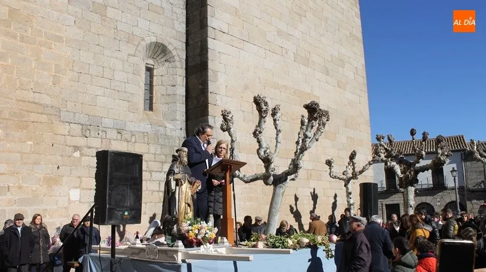 Subasta de San Antón en la Plaza Mayor de Ledesma, este domingo