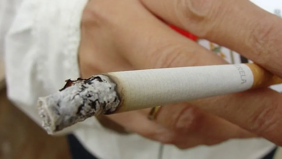 Más del 42% de los menores se expone al humo del tabaco en el ámbito público