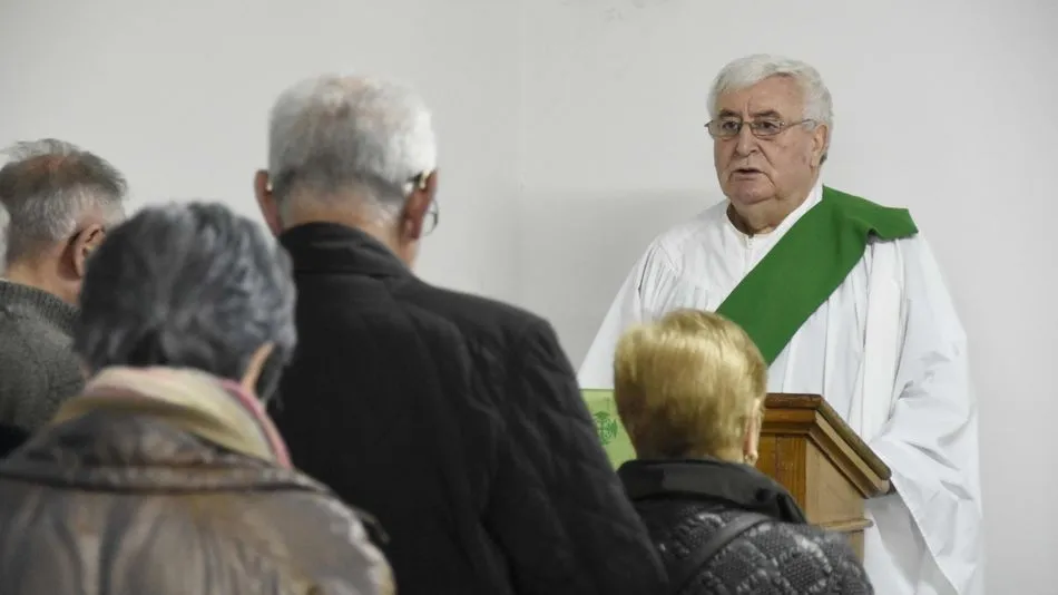 Este lunes se ha celebrado el Oficio vespertino. Foto: Óscar García