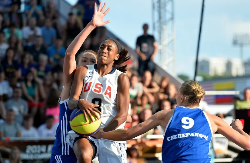 Jewell Loyd, en un partido con EEUU