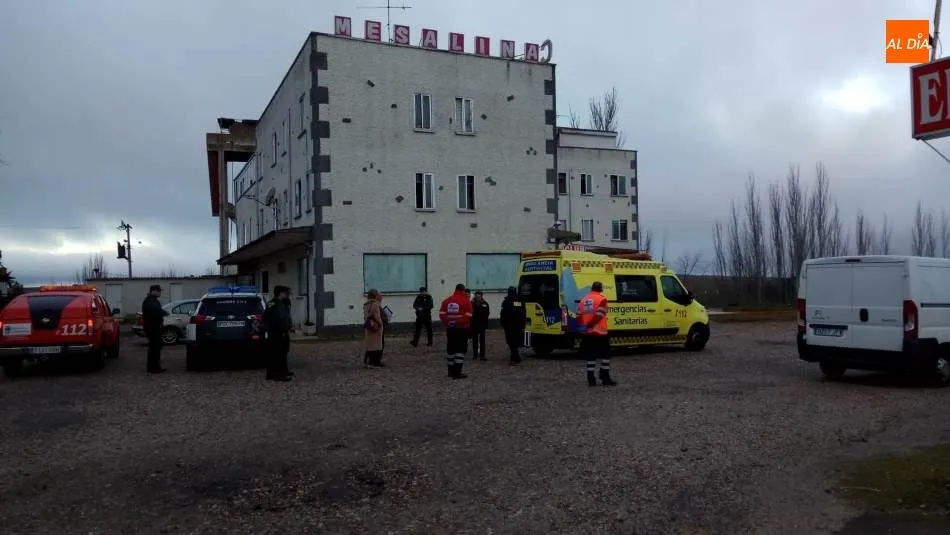 Trabajos de Guardia Civil y Servicios de Emergencia en el Club Mesalina en Miranda de Azán / FOTOS: CORRAL