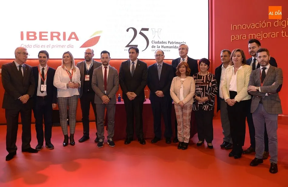 El concejal de Turismo, Julio López Revuelta, participó en la feria en la jornada de ayer