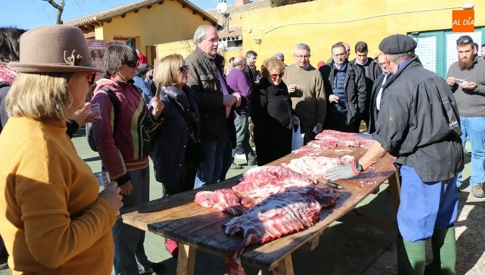 Este sábado, 2 de febrero, Casa Conrado ofrecerá una nueva demostración de la matanza con degustaciones gratis / CORRAL