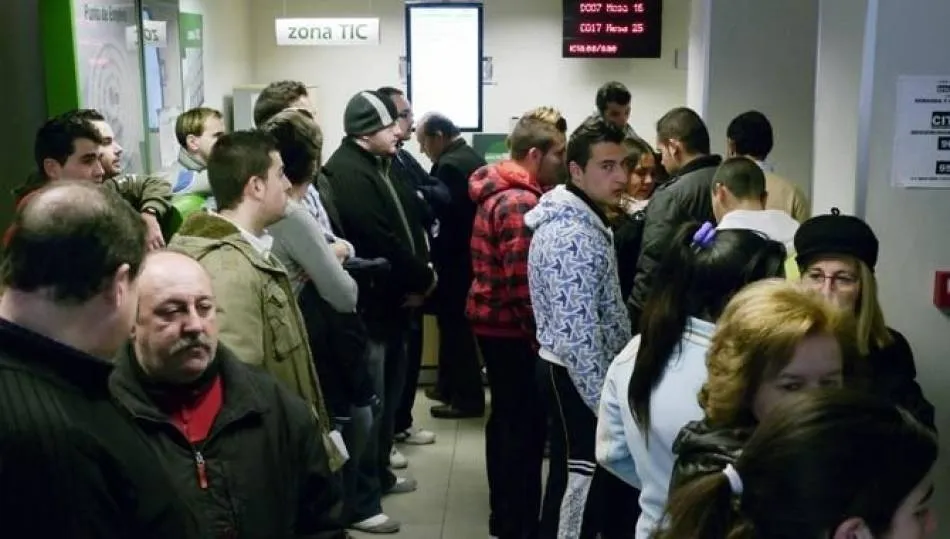 El desempleo de larga duración tiende acebarse con los mayores