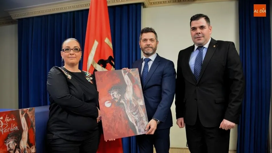Montserrat Ruiz Varea, Julio López Revuelta y José Luis Pérez Hernández presentan el cartel. Foto: Lydia González