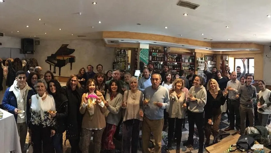 Teresa Calles celebra su cumpleaños en una fiesta sorpresa 