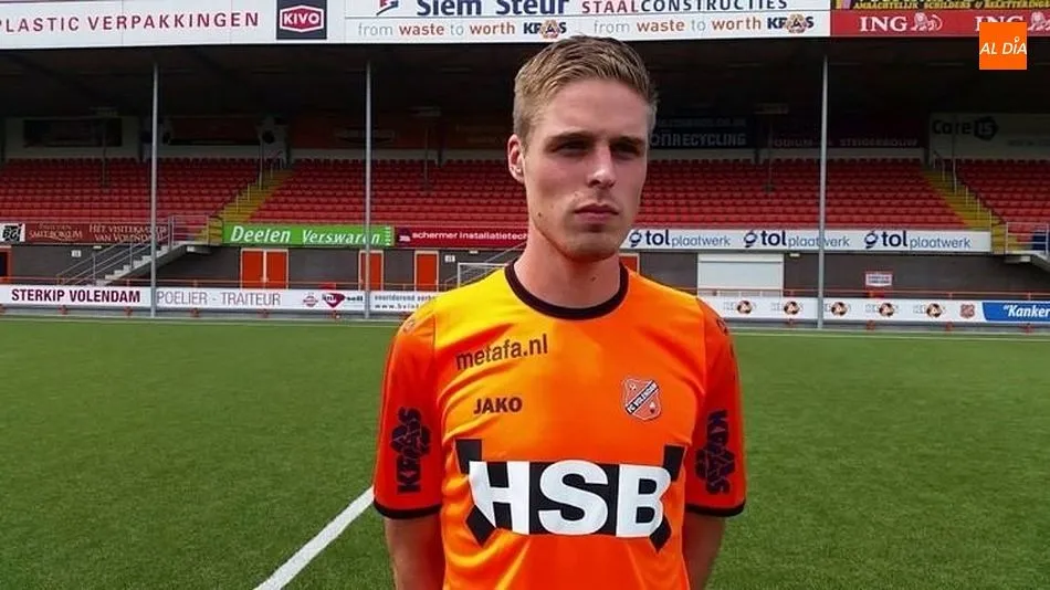 El CD Guijuelo se hace con los servicios del delantero holandés Teije Ten Den