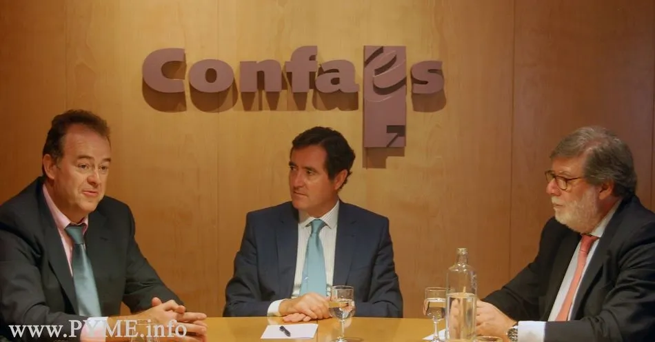 Confaes apuesta por el diálogo social como herramienta para crear empleo estable en Salamanca  
