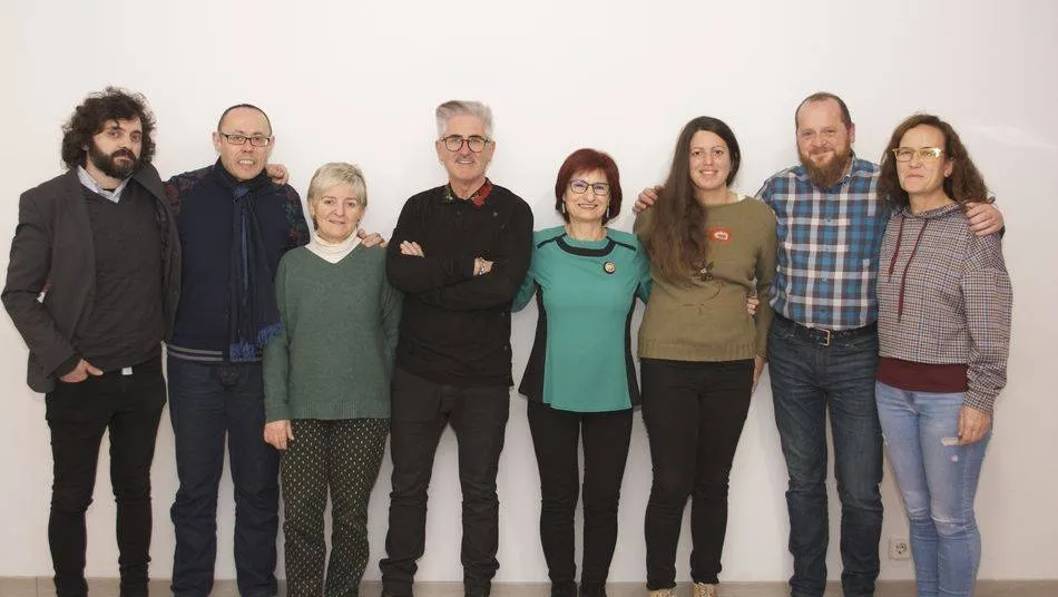 Carmen Díez, en el centro, lidera la candidatura a las primarias de Podemos