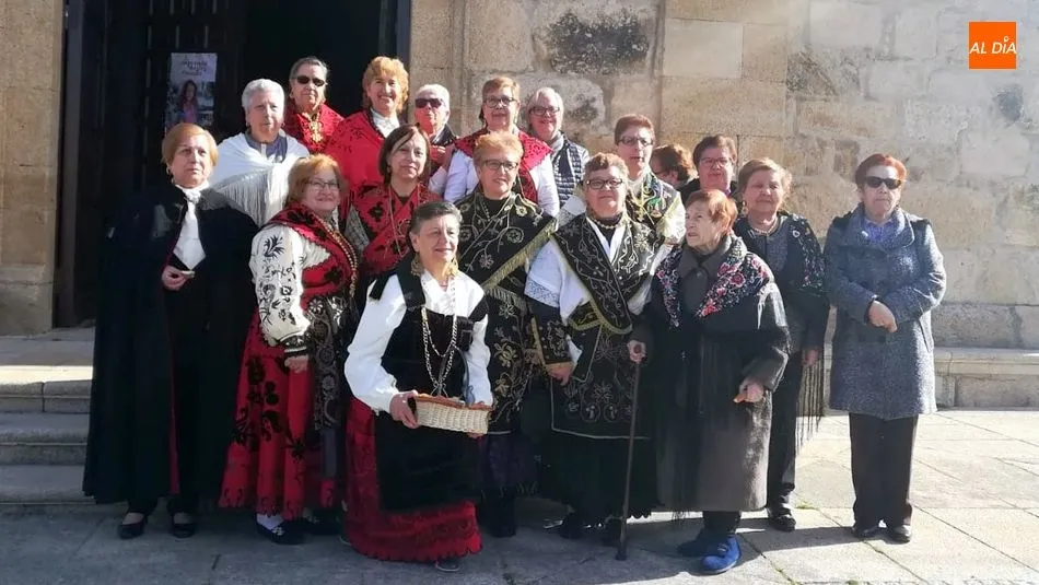 Las Aguedas de La Fregeneda vistieron trajes charrros