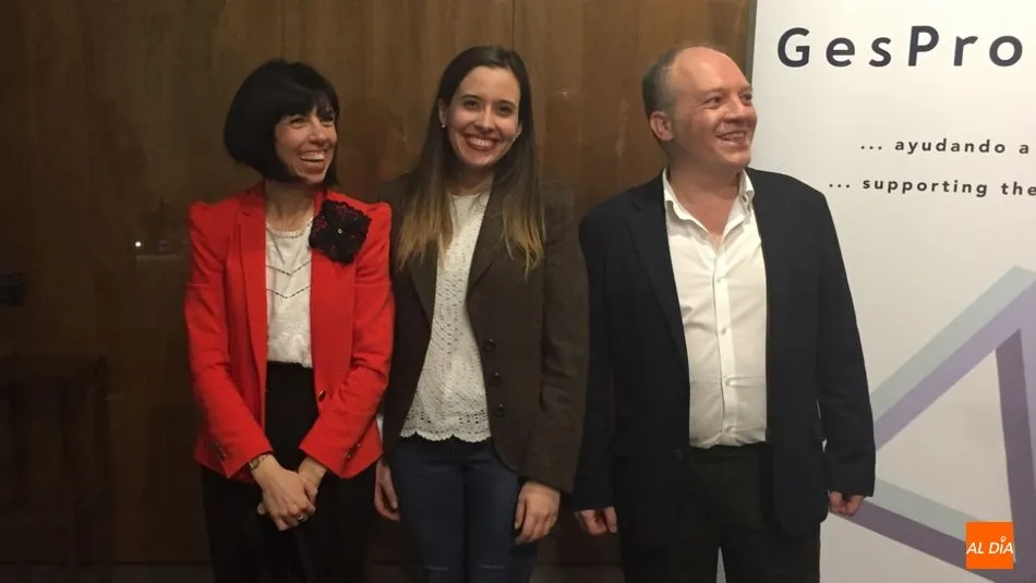 Maribel Rodríguez Fidalgo, Adriana Paino Ambrosio y Eduardo Hernández Pérez