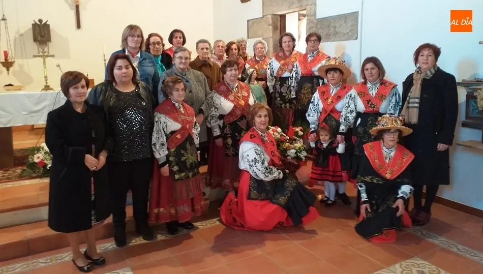 El primero de los actos de la jornada fue la misa seguido de la procesión