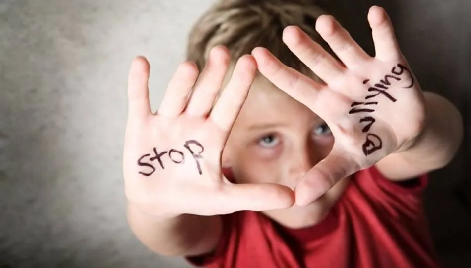 Campaña de Unicef para acabar con el acoso en clase y en las redes sociales