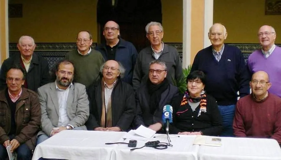 Miembros del jurado de 2015 y representantes de la Hermandad de Cofradías de Peñaranada