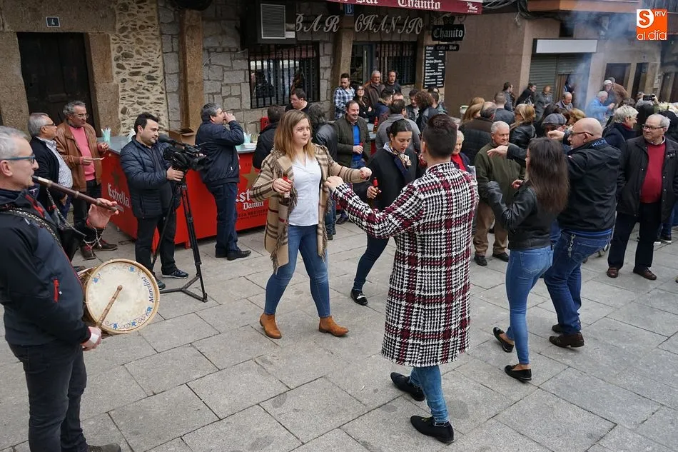 Los bailes tradicionales amenizarán la matanza en Sotoserrano