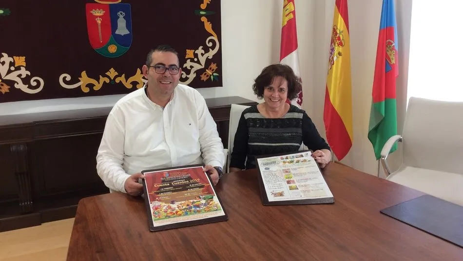 Miguel Ángel Pérez, primer teniente de alcalde, y Teresa Polo, concejala de Cultura