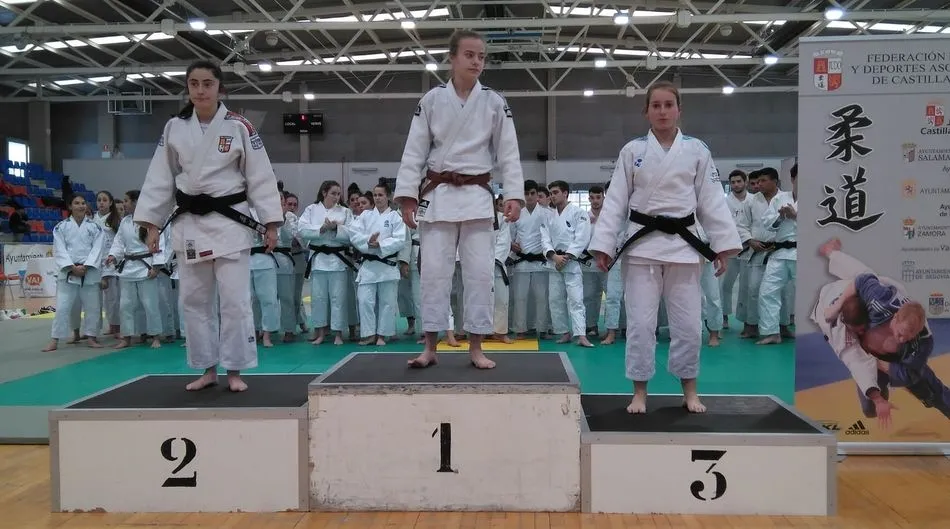 Carla Mateos, en el podium