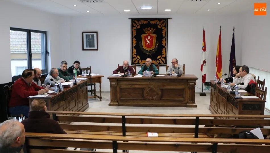 Pleno en el que el equipo de Gobierno aprobó habilitar crédito para devolver lo cobrado por la renovación de sepulturas