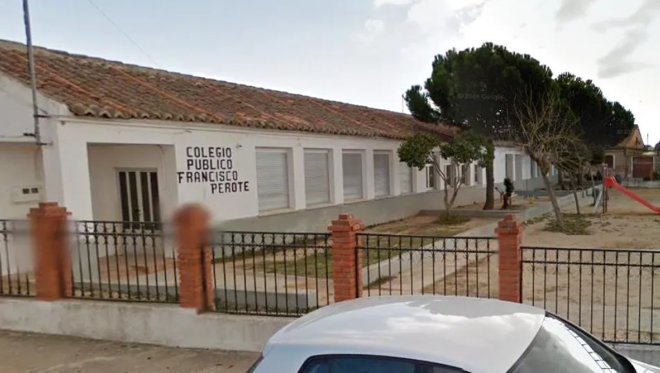 Colegio de Tarazona de la Guareña. Foto Google Maps