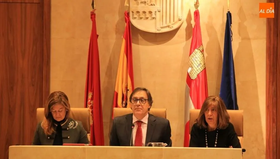 El Grupo Municipal Popular recuerda que el número de colaboradores del Gobierno Municipal es el que marca el Reglamento