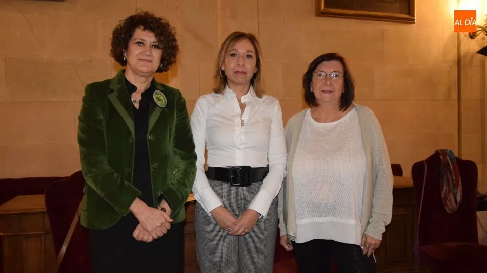 María Ángeles Serrano, Susana Pérez y Concha Roldán, en el último encuentro de investigadoras. Foto: Eva Fernández
