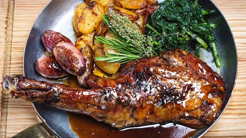 Cordero asado de raza Churra da Terra Quente