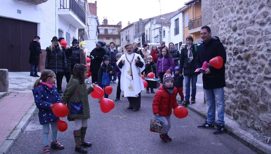 El entierro de la sardina, el Miércoles de Ceniza, pondrá fin al Carnaval / Archivo