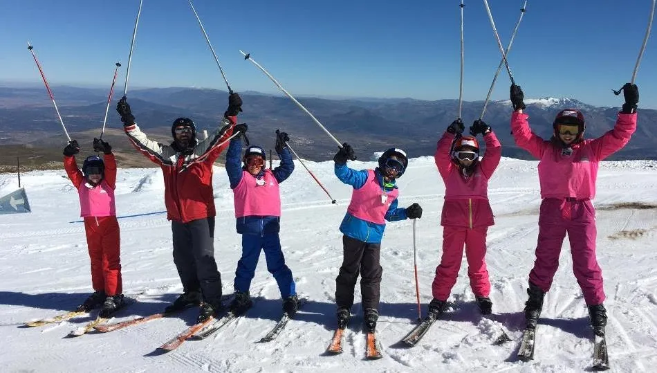 Las sesiones en La Covatilla sirvieron para aprender a esquiar
