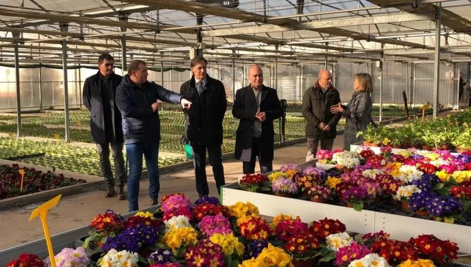 Visita del alcalde de Salamanca, Carlos García Carbayo, al Centro Especial de Empleo El Arca, dependiente de Asprodes Feaps