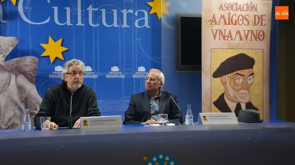 Agustín Remesal Pérez ha ofrecido una conferencia sobre Unamuno en la Sala de la Palabra. Foto: Lydia González