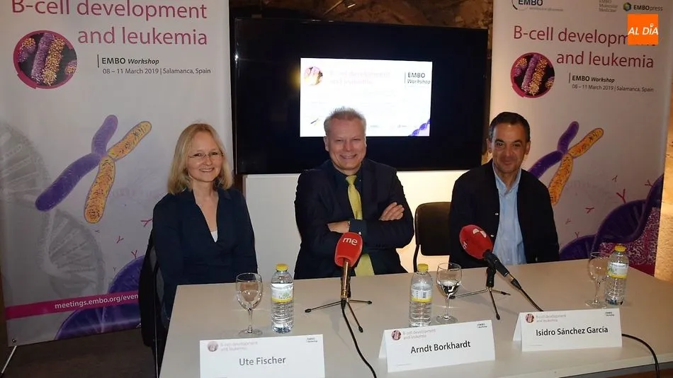  Ute Fischer, Arndt Borkhardt e Isidro Sánchez, en la presentación del congreso. Foto: Eva Fernández