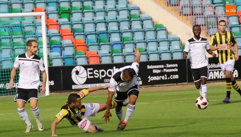 Tyson, ante el Rápido de Bouzas