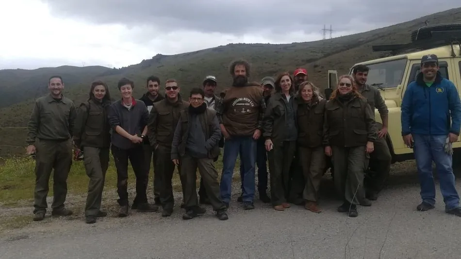 Alumnos del taller de empleo que han participado en la reforestación de zonas quemadas de Portugal