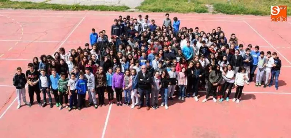 Algunos de los alumnos del IES Leonardo Da Vinci, en Alba de Tormes