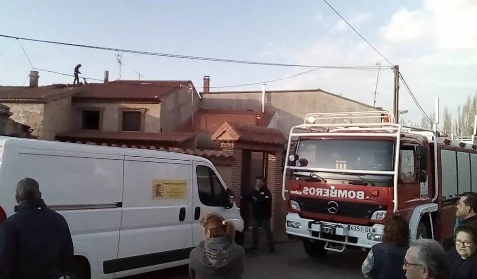 Bomberos, en un suceso anterior / Archivo