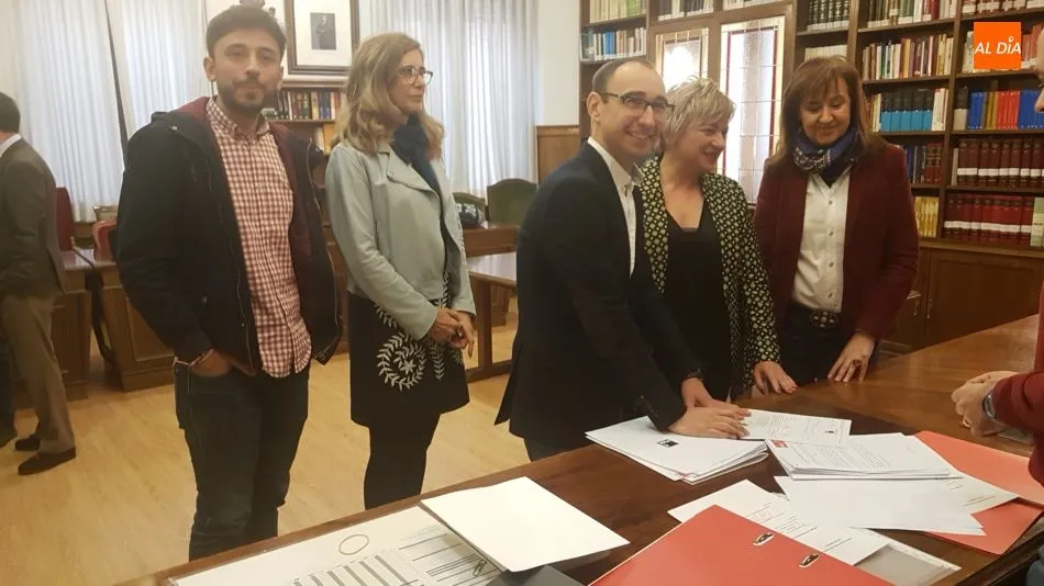 Presentación de las candidaturas ante la Junta Electoral Provincial